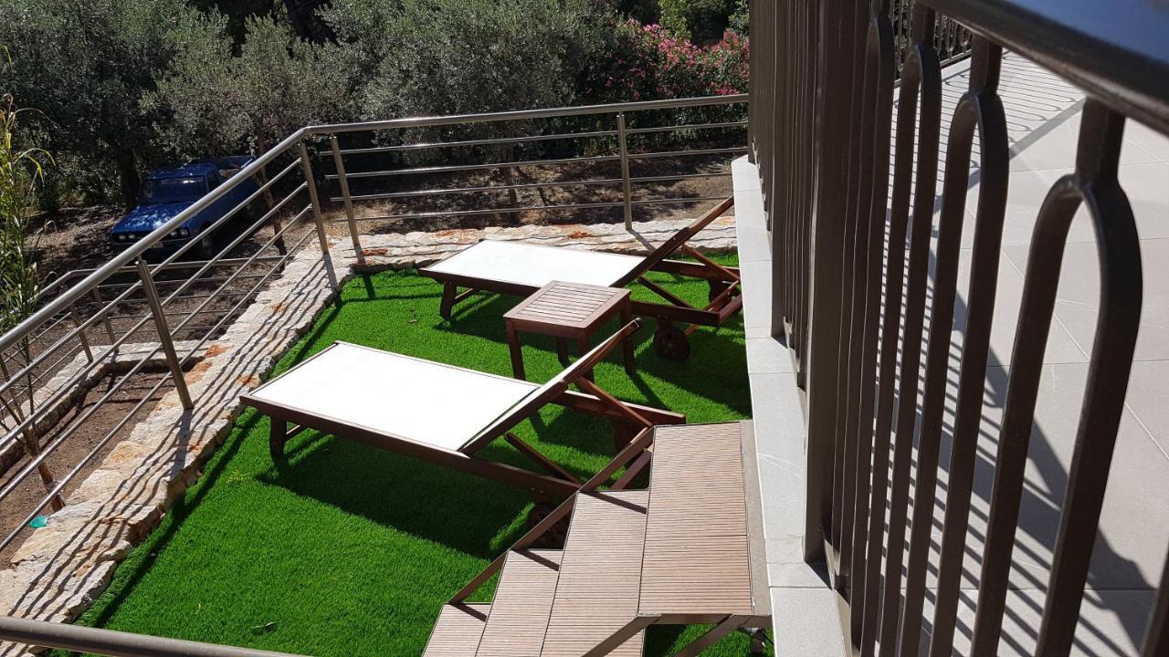 Stork Design Suites Epidaurus Dış mekan fotoğraf